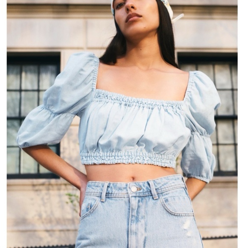 Zara Light Blue Puff Sleeve Crop Top